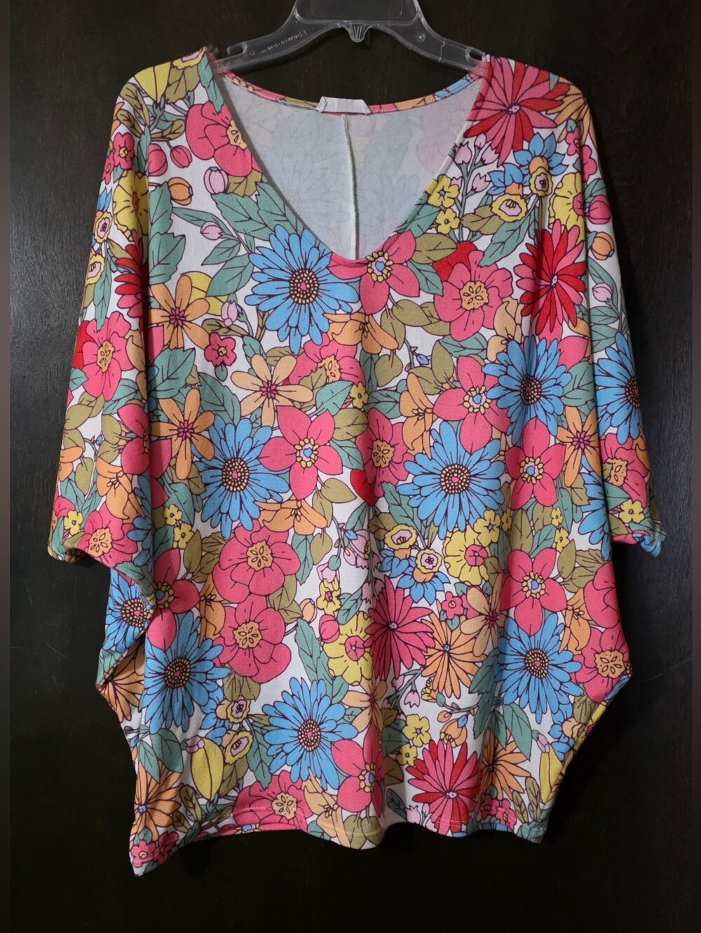 First Love Floral V-Neck Lightweight Oversized Sweater Multicolor Batwing Size L